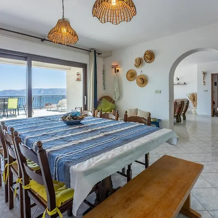 Aneta Apartment Povile