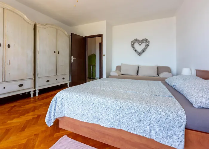 Aneta Apartamento Povile